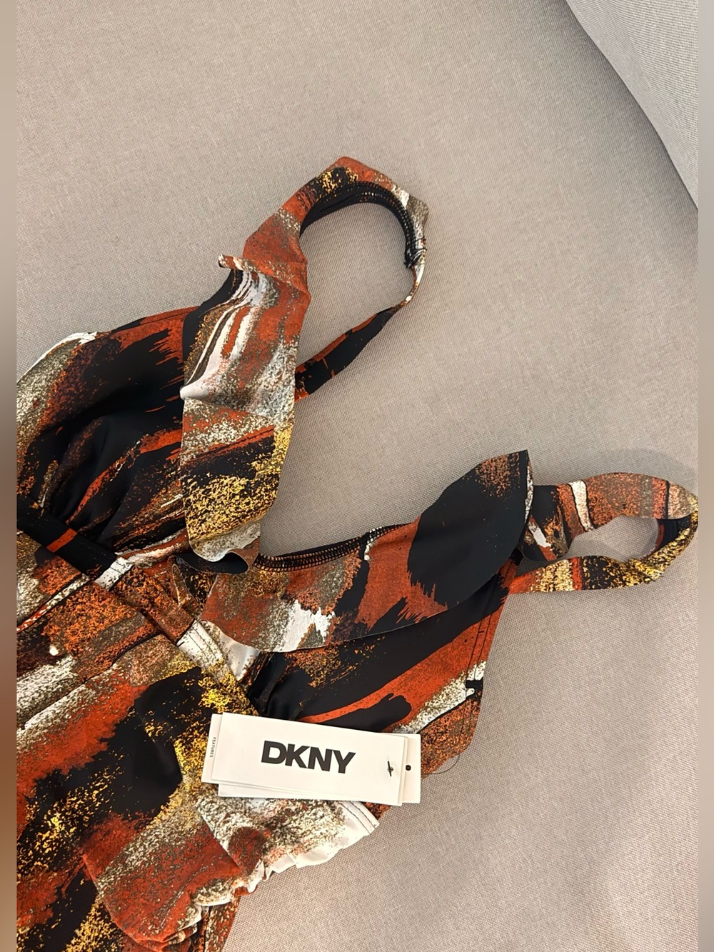 DKNY Abstract Print Ruffle One Piece Swimsuit Women's Size S Designer Swim NWT - Picture 3 of 5